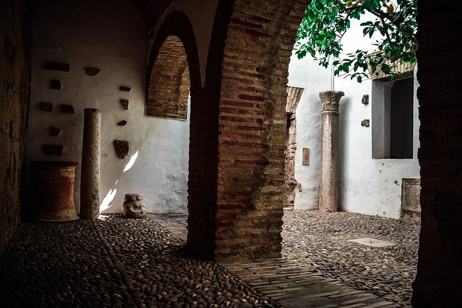 Alcázar de los Reyes Cristianos - Hammam Doña Leonor: The Arab Baths Moment You’ll Remember