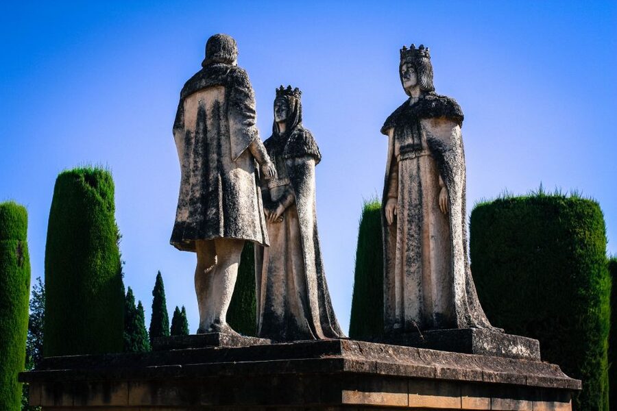 Alcazar of Cordoba Entry Ticket and Guided Tour - Gardens after the palace: fountains, fish ponds, and orange trees