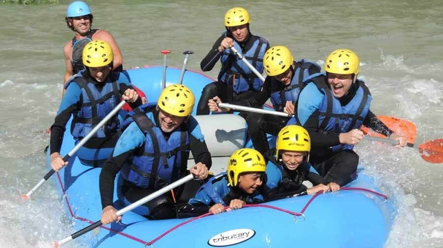 Andalucia: Rafting Experience on Río Genil - What You’ll Do on the Water: Wave Trains, Rapids, and Waterfalls