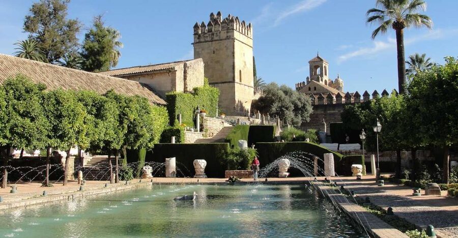 Cordoba: Alcazar Guided Tour and Skip-the-Line Ticket - Key things to know before you go