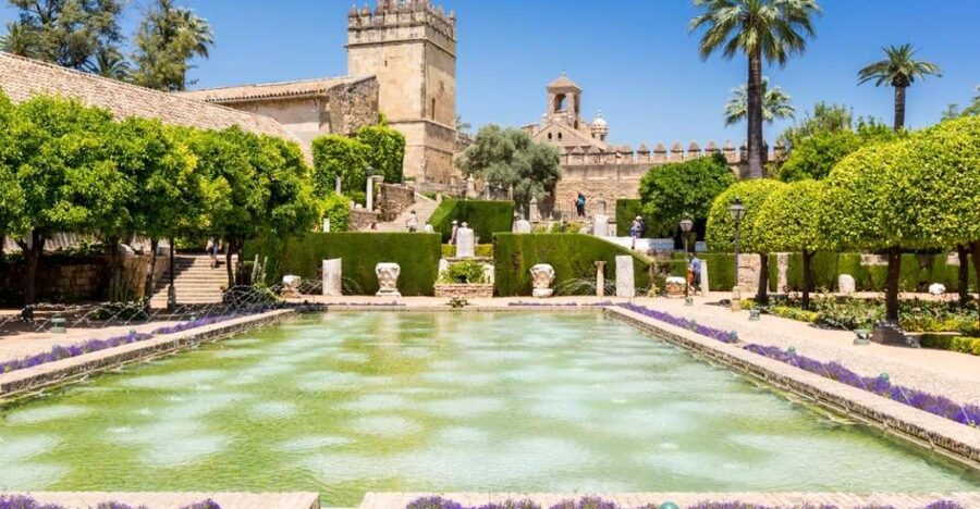 Cordoba: Alcazar of Christian Monarchs 1–Hour Guided Tour - Cordoba’s Alcázar: why 60 minutes feels like a time machine