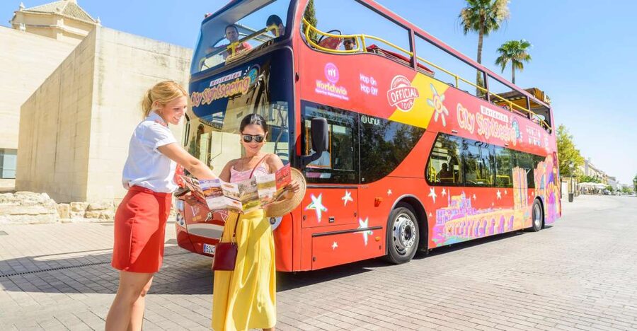 Córdoba: City Sightseeing Hop-On Hop-Off Bus Tour - Key things you’ll notice right away