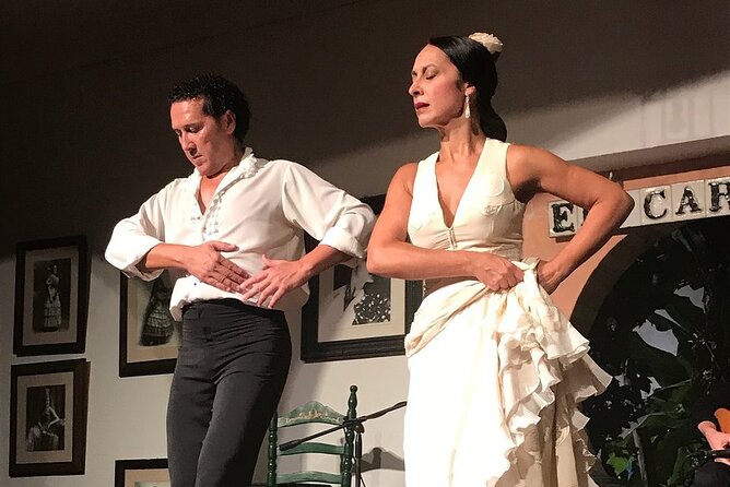 Cordoba Flamenco Show at Tablao El Cardenal with a Drink - Your 90-Minute Run of Show: How the Evening Unfolds