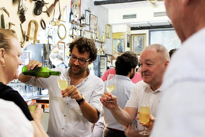 Cordoba Frescas Wine Tasting and Tapas - Timing and flow: 1 to 2 hours that fit sightseeing