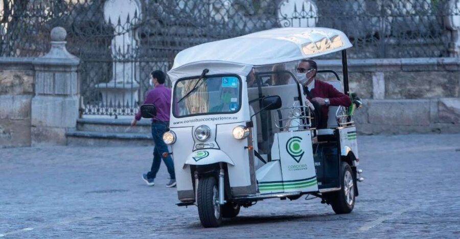 Córdoba: Guided City Tour by Tuk-Tuk - The itinerary: how the 75 minutes unfold