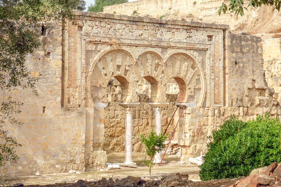 Córdoba: Guided Tour of Azahara Medina - Visitor center first: Moorish history, artifacts, and that video recreation