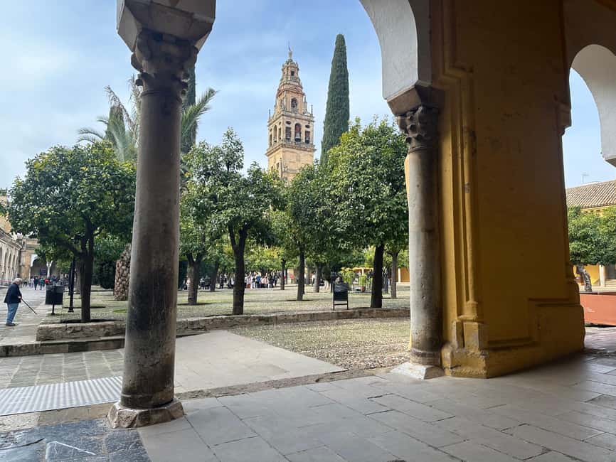 CORDOBA: GUIDED TOUR OF THE MOSQUE-CATHEDRAL OF CORDOBA WITHOUT QUEUES SPANISH - Why the Mosque-Cathedral Feels Like Two Worlds in One Building