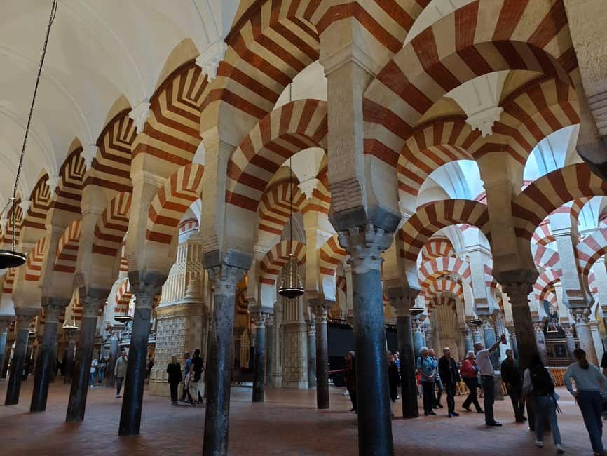 CORDOBA: GUIDED TOUR OF THE MOSQUE-CATHEDRAL OF CORDOBA WITHOUT QUEUES SPANISH - Stories That Make the Building Stick in Your Head