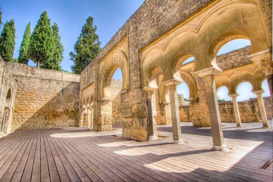 Cordoba: Half-Day Medina Azahara Guided Tour - The 90-Minute Guided Tour: Where the Stones Start Talking