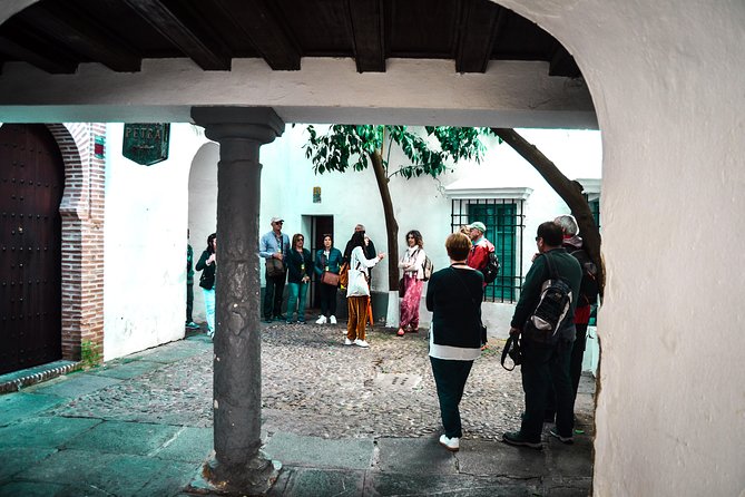 Cordoba Jewish Quartier Guided Tour - Zoco market experience: seeing history through everyday life