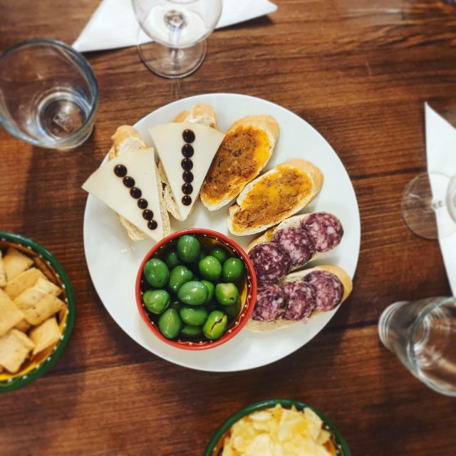 Córdoba: Local Wine Tasting Evening - Key highlights you’ll care about