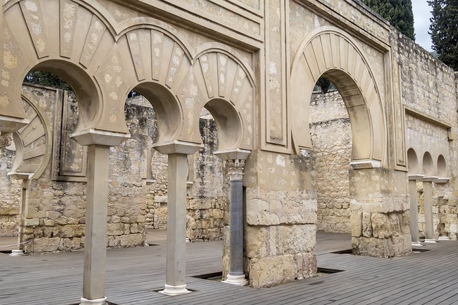 Córdoba: Medina Azahara Guided Tour - Getting from Córdoba to the site: 8 km away, and transport is your call
