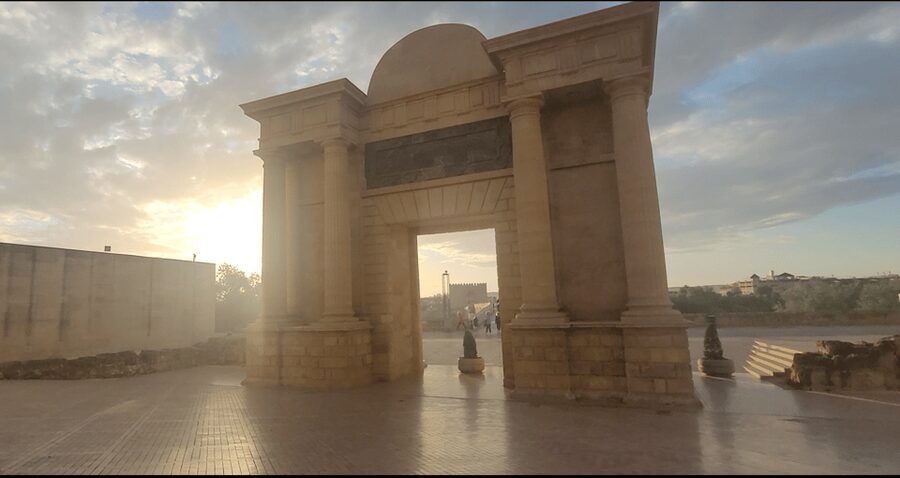 Córdoba Mid-Morning Walk - Small Groups, Native English. - Starting at Plaza de las Tendillas and getting oriented fast