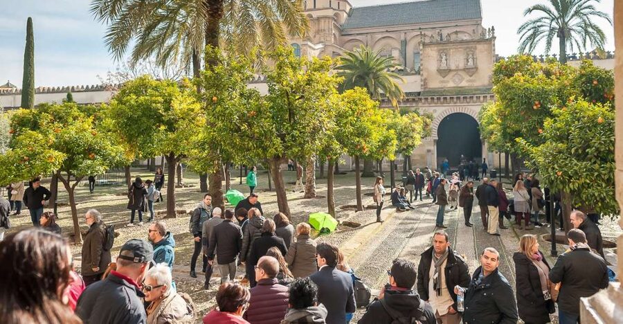Cordoba: Monuments Walking Tour - Entering the Mosque–Cathedral (Mezquita): Why It’s the Main Event