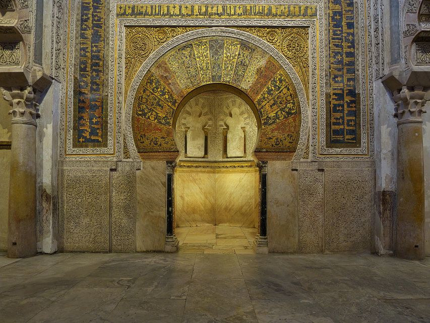 Córdoba: Mosque and Alcazar Private Tour with tickets - Key Highlights Worth Marking on Your Day