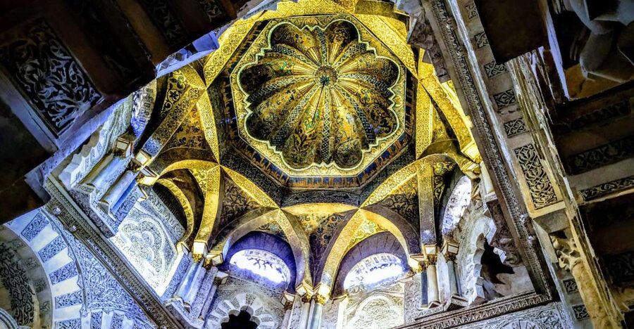 Córdoba: Mosque-Cathedral & Alcazar Guided Tour - Key things you will notice on this tour