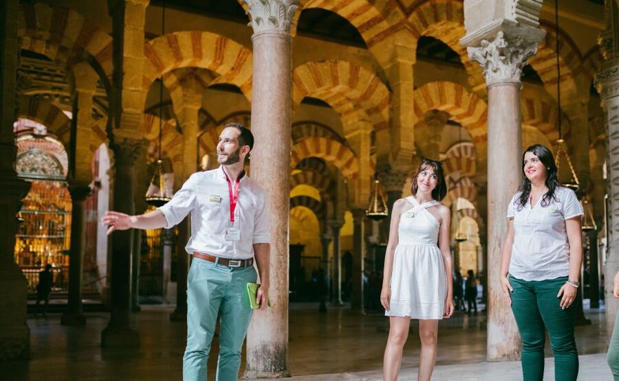 Córdoba: Mosque-Cathedral & Alcazar Guided Tour - Who This Tour Fits Best (And Who Might Want Something Else)