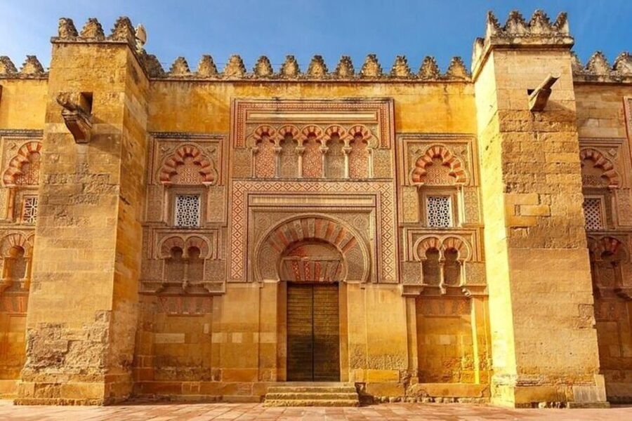 Cordoba: Mosque-Cathedral Private Tour with Tickets - Gothic, Renaissance, Baroque: spotting the style changes without getting lost