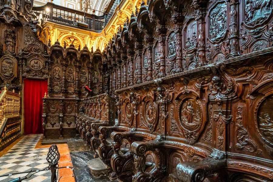 Cordoba Mosque-Cathedral: Skip-the-Line Guided Tour - Why the guide being an art historian matters