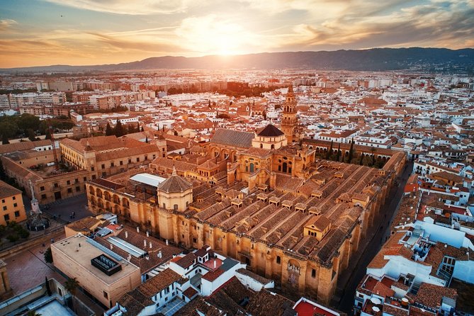 Cordoba Mosque & Jewish Quarter Guided Tour with tickets - Pacing, repetition, and how to get the most photos
