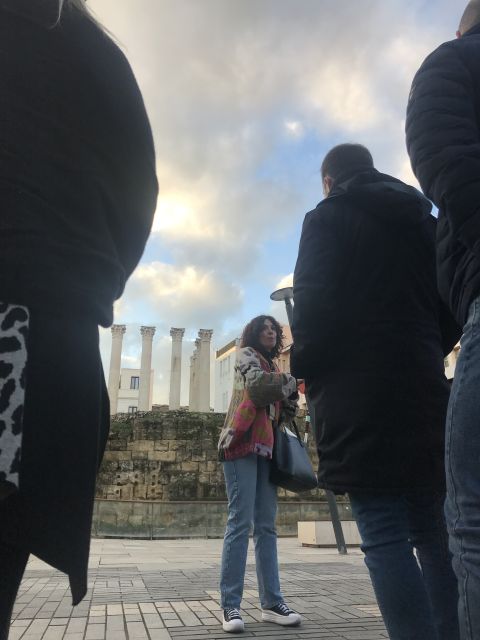 Córdoba: Tour of the three cultures to see the city in a day - Guide style, language support, and how to make it work