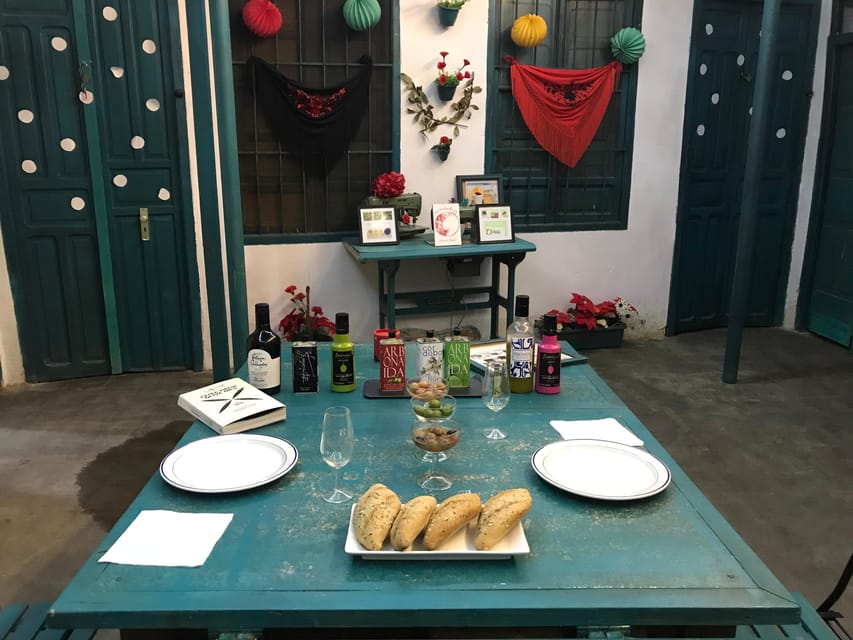 Extra Virgin Olive oil tasting - Getting Oriented: Meet Under the Big Clock in Córdoba’s Market Area