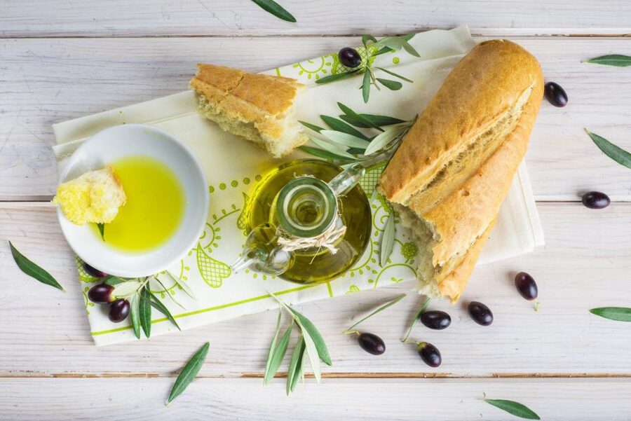 Extra Virgin Olive oil tasting - The Heart of the Experience: Tasting 6 Córdoba Extra Virgin Oils