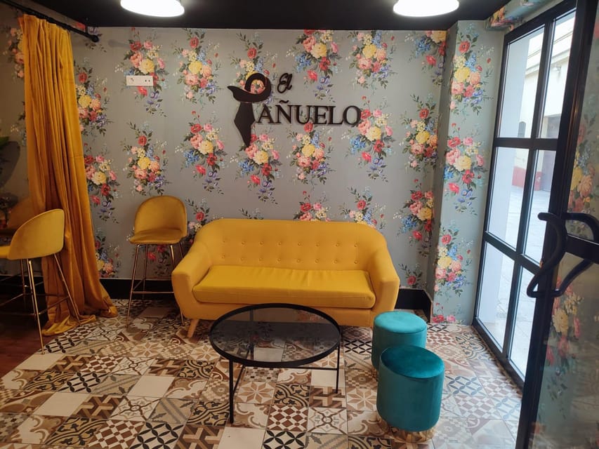 Live flamenco + tasting - Who should book this flamenco + tasting night in Córdoba