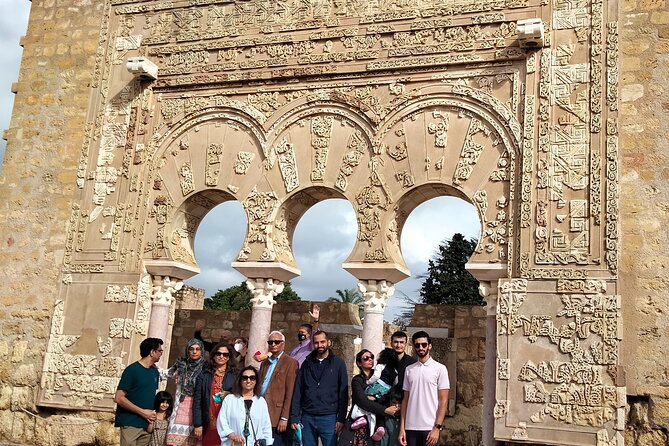 Madinat Al-Zahra Private tour with an expert - On-site visit: your 1h30 guided walk through palace and city