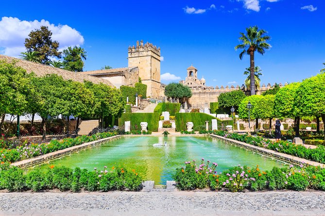 Mosque-Cathedral, Alcazar & Synagogue with Skip the Line Tickets - Stop 1: The quick check-in that gets you oriented