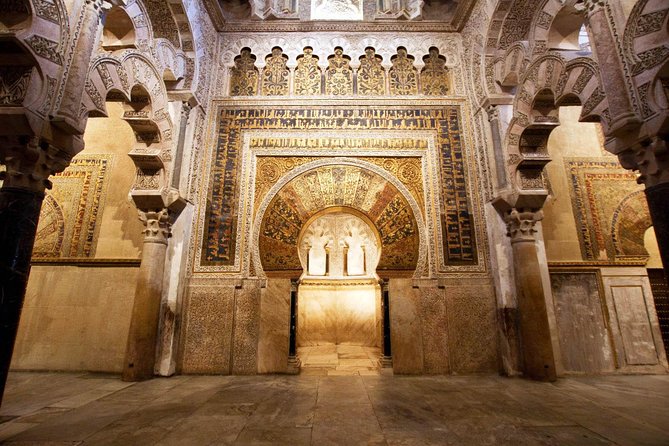 Mosque-Cathedral of Cordoba Guided Tour - Step 4: The Mosque Becomes Cathedral and Uses Existing Space