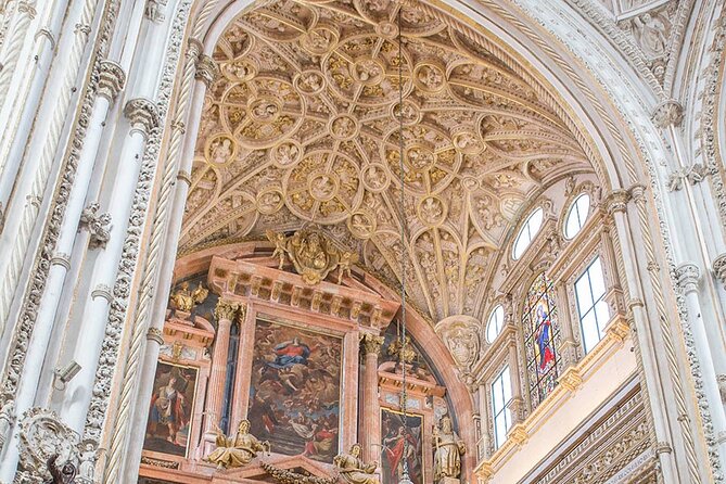 Mosque-Cathedral of Cordoba Guided Tour Skip the Line & Ticket - Why the Mosque-Cathedral Feels Like Time Travel