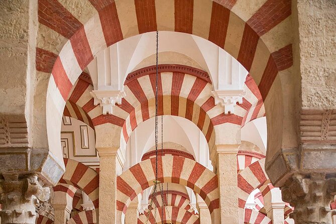 Mosque-Cathedral of Cordoba Guided Tour Skip the Line & Ticket - Guide Quality: Small Group Size Helps More Than You Think