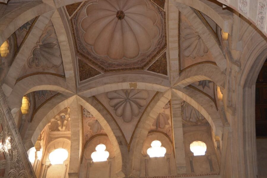 Mosque-Cathedral Small Group Guided Tour - What the guides actually add (names you might hear)