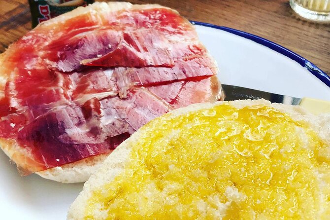 O75 . The Oliva experience that you deserve - Savory tastings: how textures and flavor pairs change with EVOO