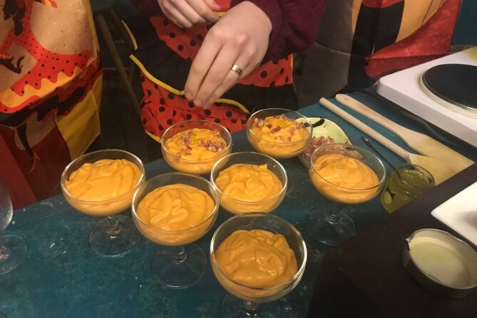 Paella and Salmorejo 2-Hour Cooking Class in Córdoba - Getting to the class: an easy start in Córdoba’s center