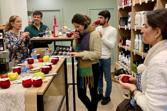 Private Tasting of Olive Oil in Córdoba - How the field-to-mill story makes your tasting make sense