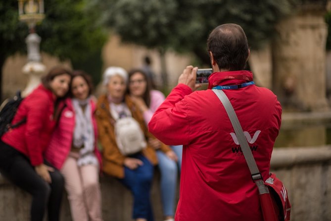 Private Visit Mosque-Cathedral, Jewish quarter, Alcazar and Synagogue - Why this Mosque-Cathedral, Jewish Quarter, Synagogue, and Alcázar combo works